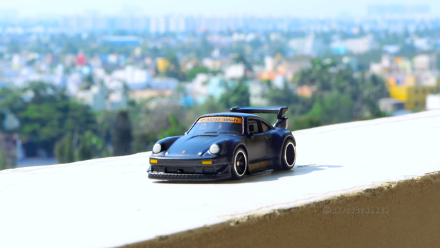 Illustration for article titled Teutonic Tuesday: RAUH-Welt Begriff 930 Turbo Up Close